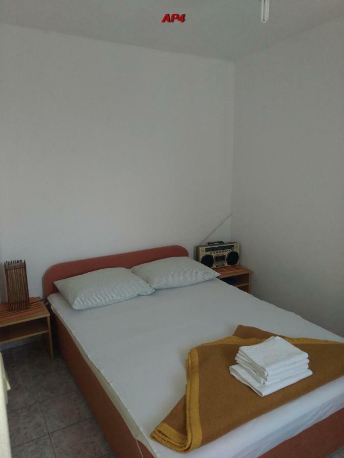 Apartments Sudic Нівице Екстер'єр фото